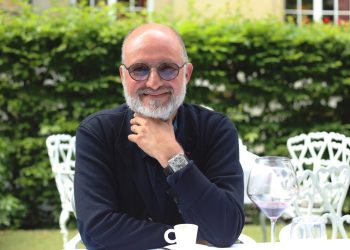 What Makes Bell & Ross Watches a Symbol of Precision and Adventure?