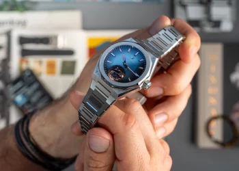 Zenith’s cultural symbols: The collision of tradition and future, who is the master?