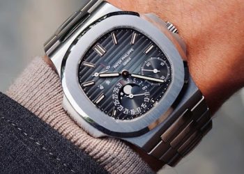 Omega vs. Patek Philippe: Which Watch Delivers Superior User Experience?