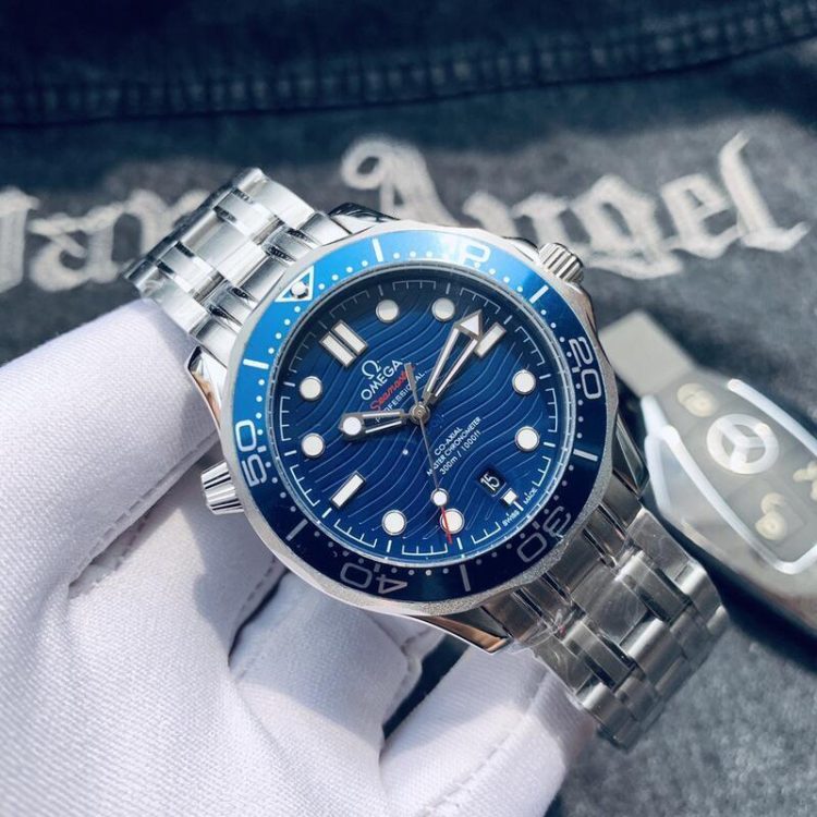 How Should You Maintain Omega and Patek Philippe Watches for Longevity and Performance?