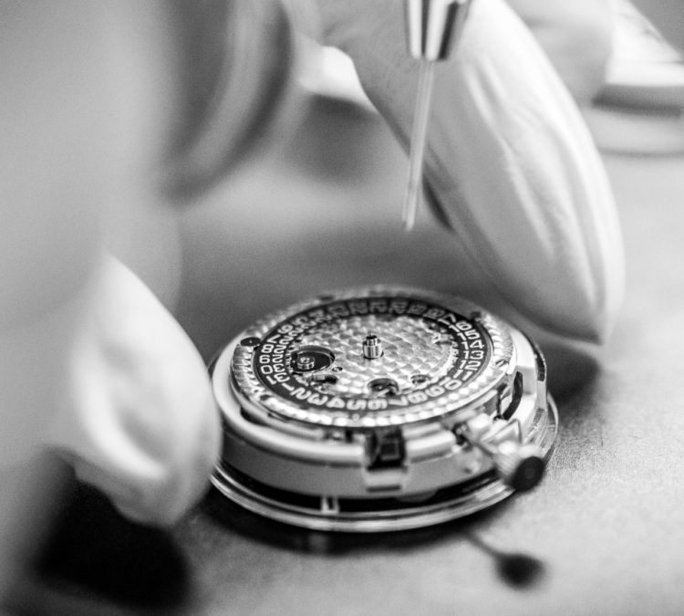 How Do You Keep Your Breitling Watch in Perfect Condition?