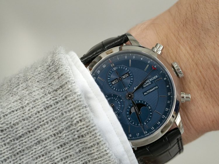 THow Do Rolex and Baume & Mercier Watches Compare in Terms of User Reviews and Satisfaction?