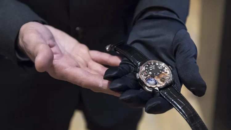 How Important Is Regular Maintenance for Mechanical Watches?