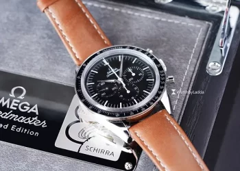 Why Do Watch Enthusiasts Swear by the Omega Speedmaster? An In-Depth Look at Users, Reviews, and Legacy
