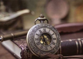 How Do Watches Reflect Cultural Values Across the Globe?