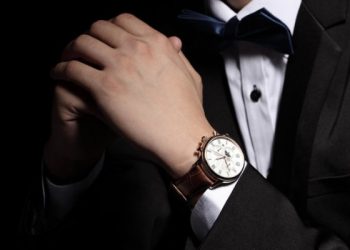 How This Watch Perfectly Combines Innovation with Traditional Craftsmanship