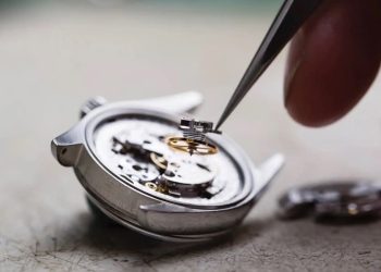 What Are the Key Details to Consider When Storing Your Watch to Ensure It Keeps Its Accuracy?