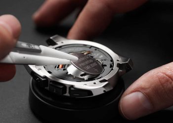 How to Properly Maintain Luxury Watches to Extend Their Lifespan