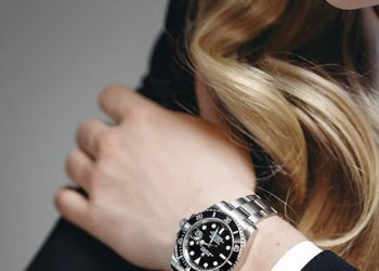 Does the Historical Heritage of a Watch Brand Influence Its Modern Market Performance?