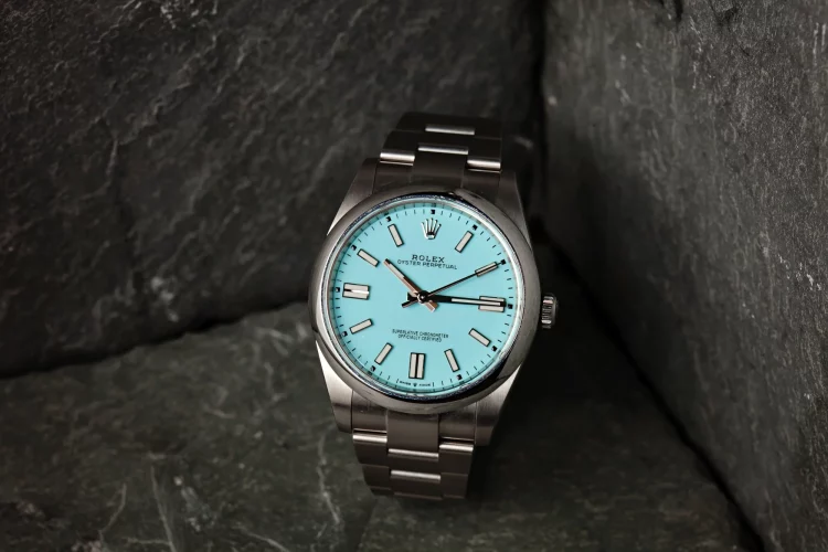 The Overrated Watch Everyone Buys (But Horologists Would Never Wear)