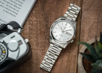 The ‘Boring’ Watch That’s Secretly a Cult Obsession—Why Are Collectors Hoarding It?