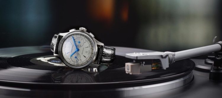 Why Are Watchmakers Terrified of Silicon? The Hidden Battle Inside Your Movement