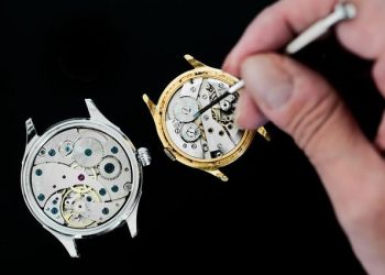 Do Automatic Watches Need Regular Winding to Maintain Optimal Condition?