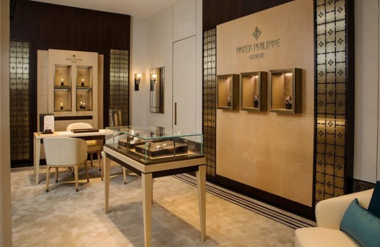 Does the History of a Watch Brand Affect Your Evaluation of Its Watches?