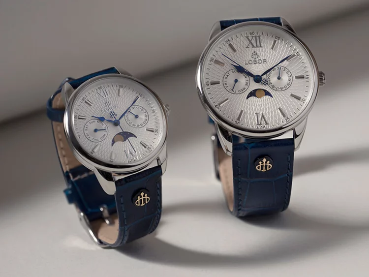 What are the Different Maintenance Requirements for Automatic Mechanical Watches and Quartz Watches?