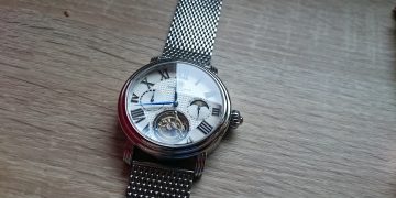 Why Did Watch Experts Blindly Prefer a $500 Chinese Tourbillon Over Swiss?