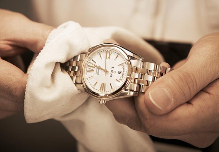 How to Extend the Lifespan of Your Watch: Simple Maintenance Tips to Preserve Precision and Aesthetics