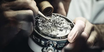 When Your Watch Needs Replacement Parts: How to Decide Between Genuine Parts and Aftermarket Parts