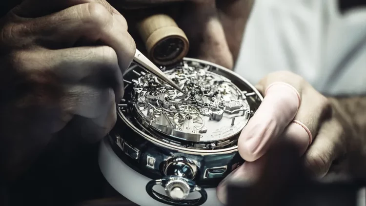 When Your Watch Needs Replacement Parts: How to Decide Between Genuine Parts and Aftermarket Parts